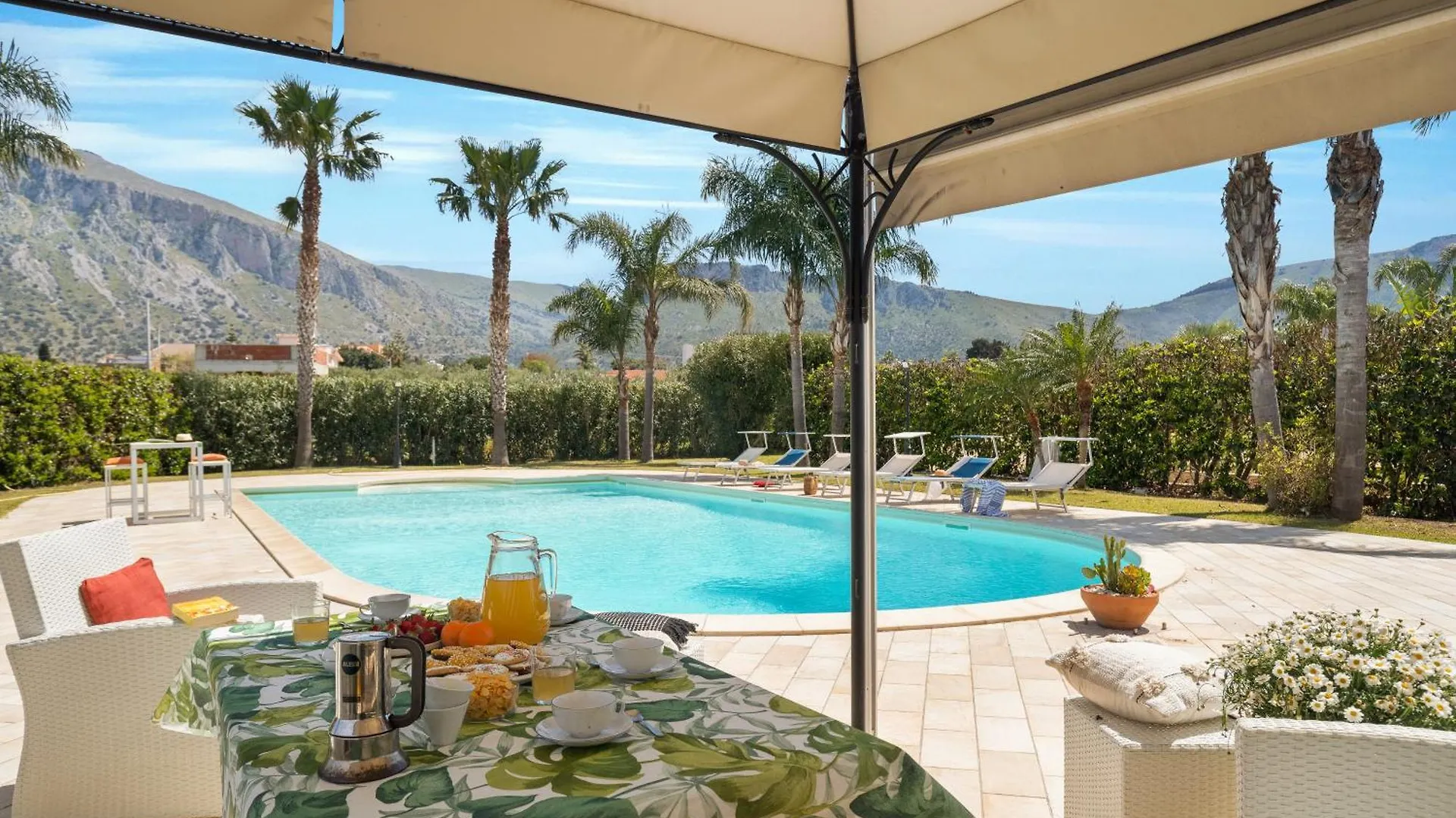 Panoramica Villa Con Piscina Sul Mare Cinisi 0*,  Itália