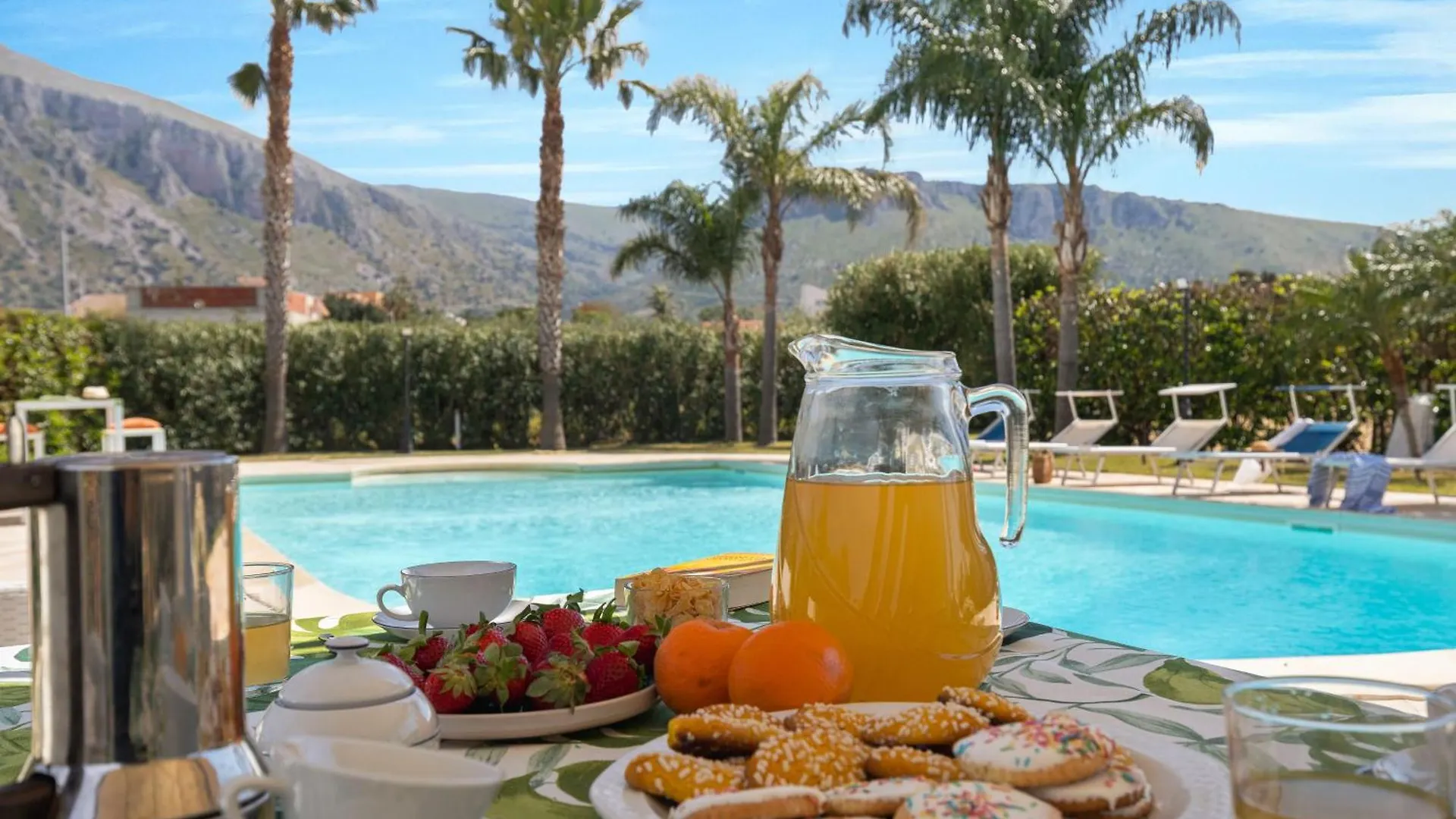Panoramica Villa Con Piscina Sul Mare Cinisi Itália