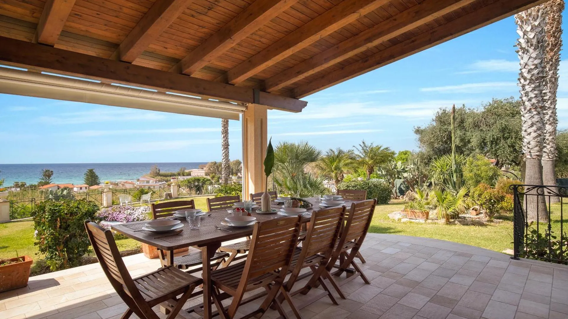 Panoramica Villa Con Piscina Sul Mare Cinisi