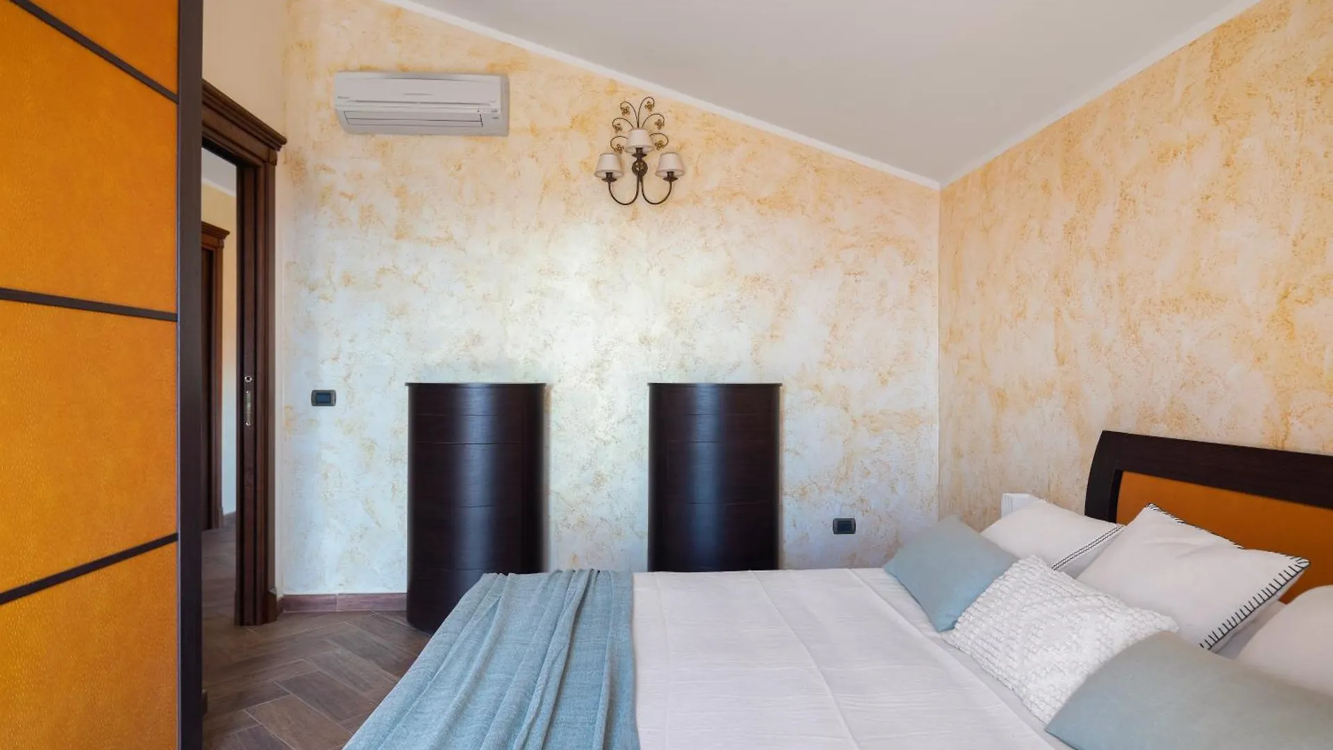 Panoramica Villa Con Piscina Sul Mare Cinisi 0*,  Italy